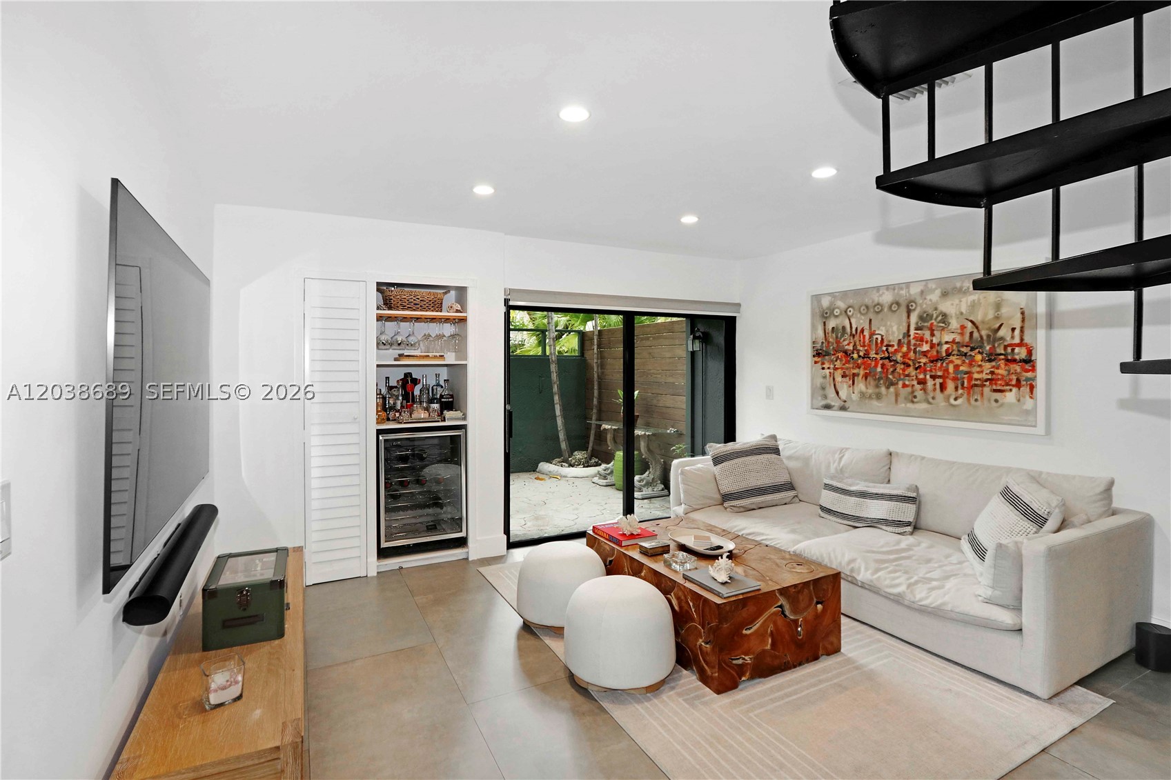 PENT HOMESTEAD - Residential Lease