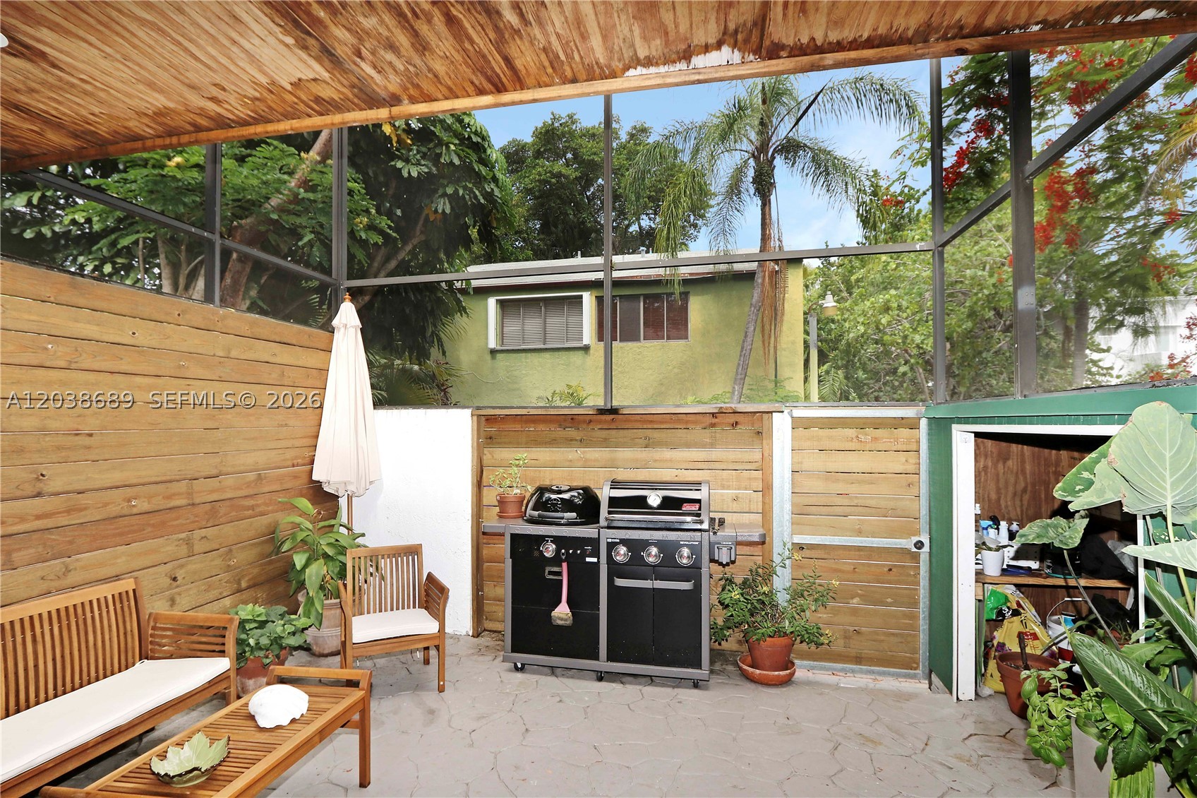 PENT HOMESTEAD - Residential Lease