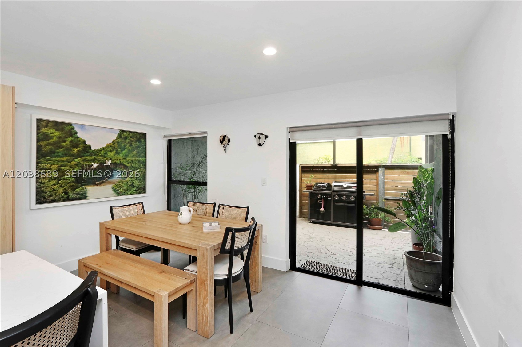 PENT HOMESTEAD - Residential Lease