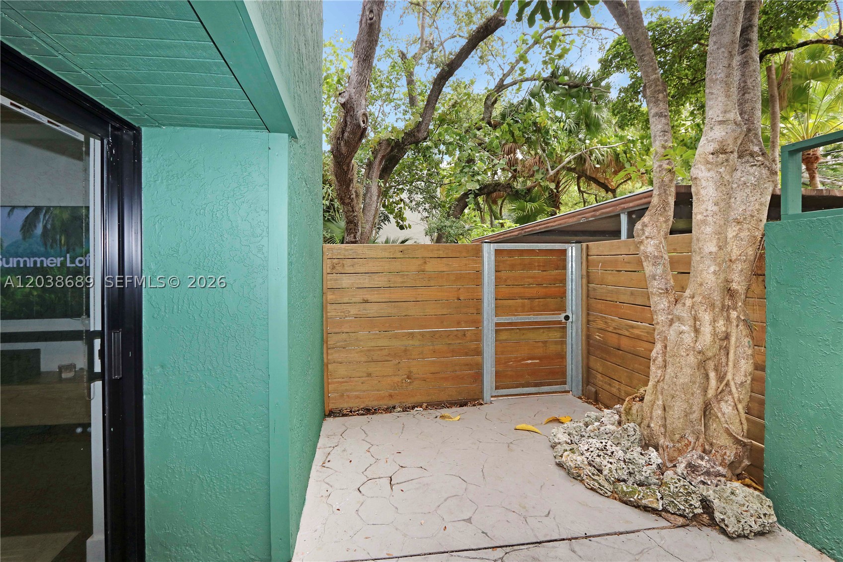 PENT HOMESTEAD - Residential Lease
