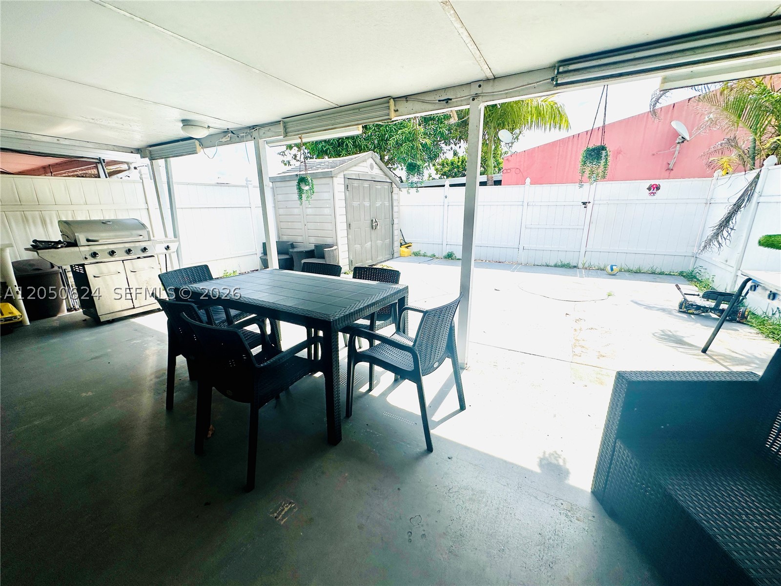 CHAMBERS LAND COMPANY SUB - Residential Lease