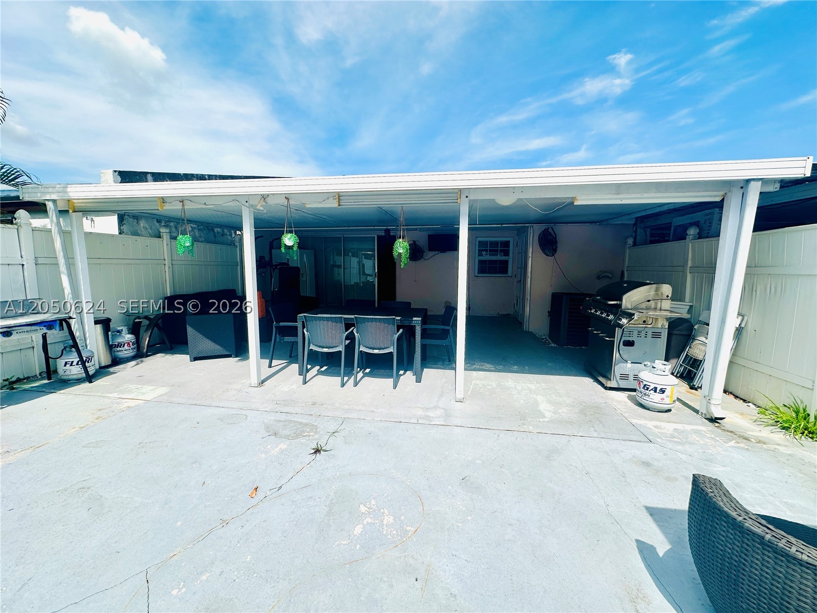 CHAMBERS LAND COMPANY SUB - Residential Lease