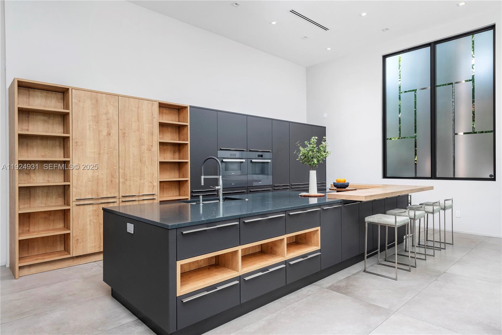 CORAL RIDGE - Residential