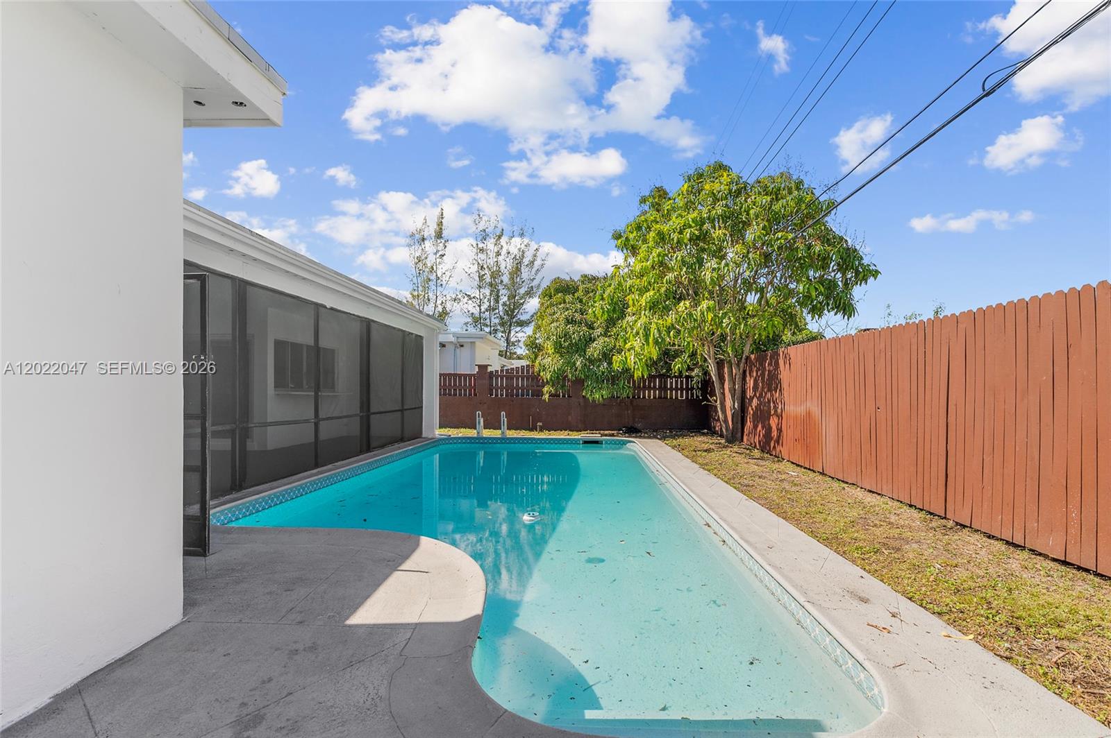 MIRAMAR PARK FIRST ADD - Residential