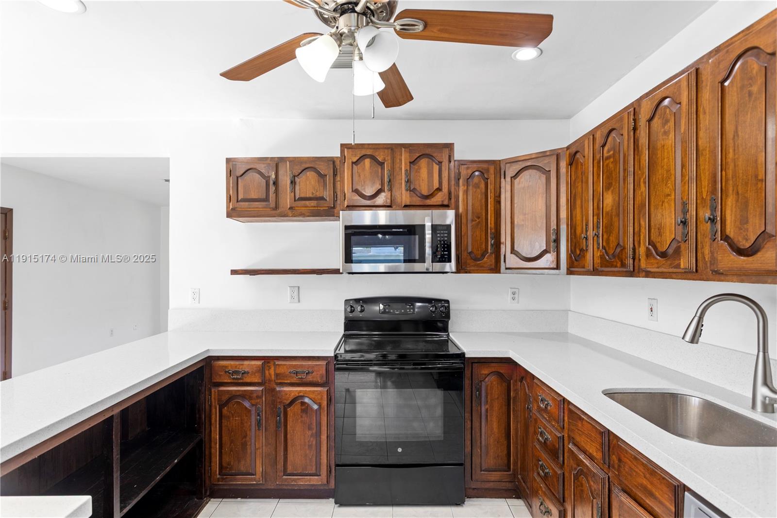 COLETOWN ACRES - Residential Lease