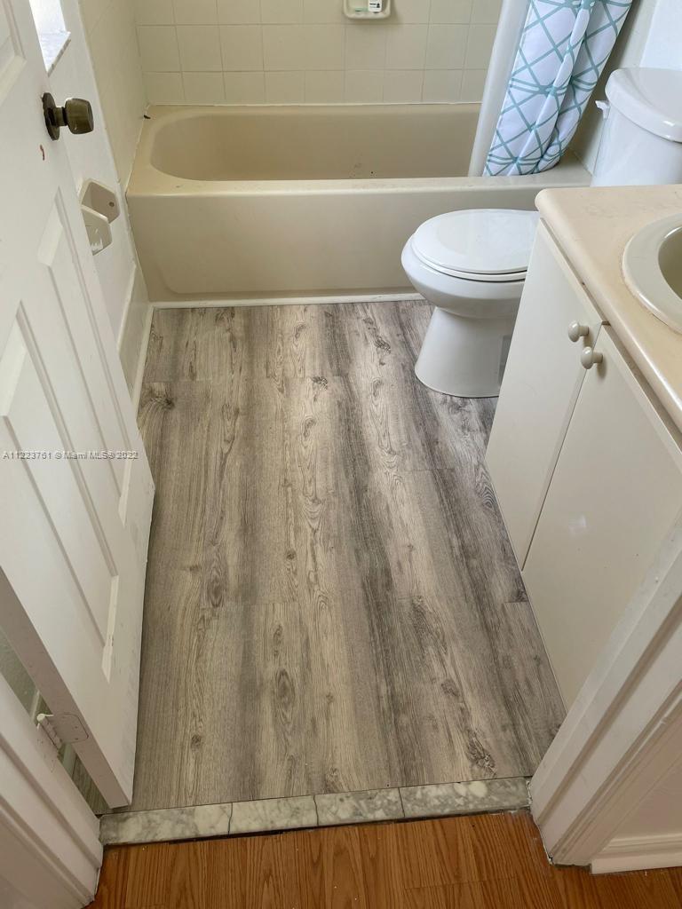 SHOMA TOWNHOMES AT KEYSCO - Residential