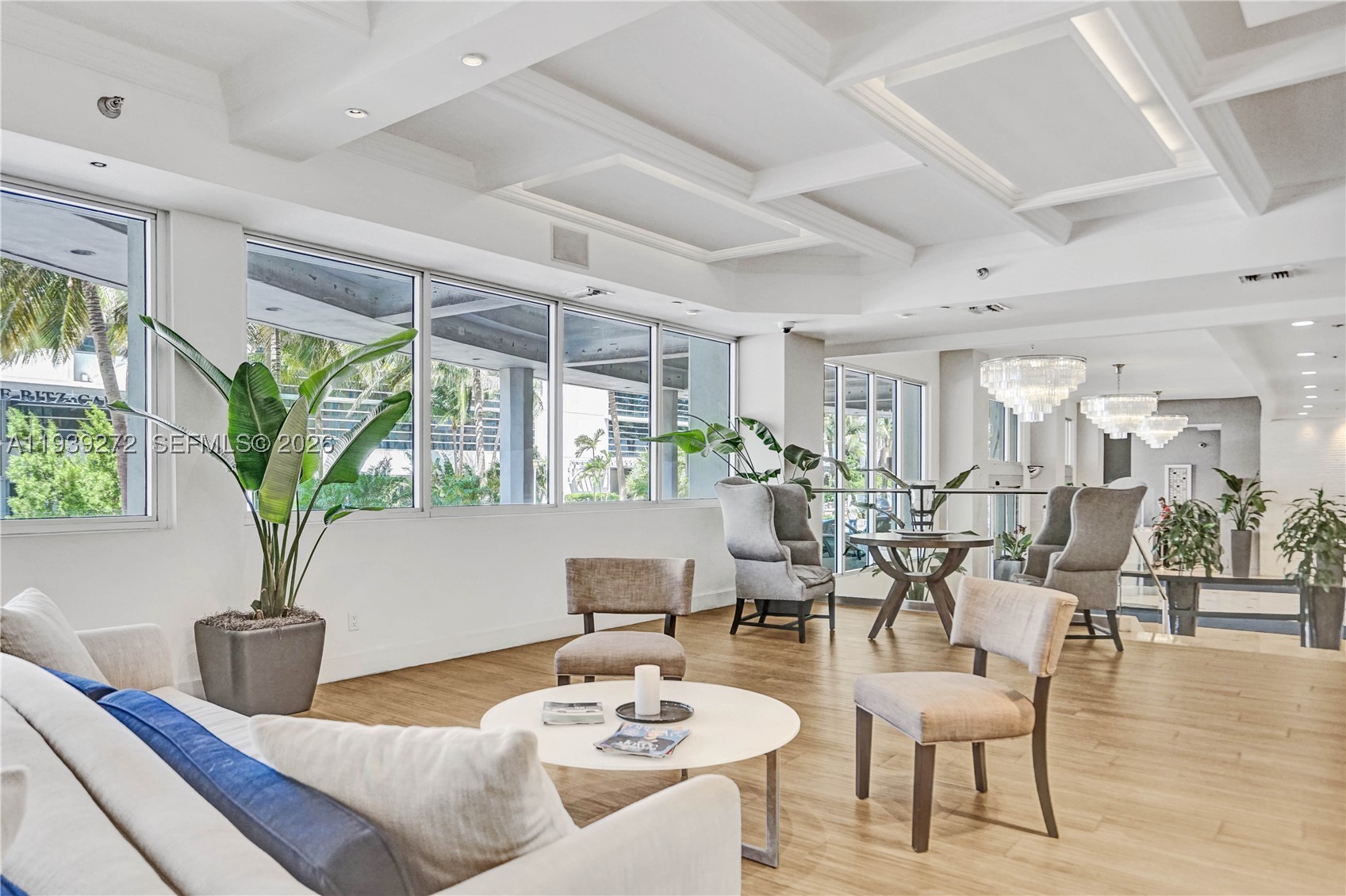 THE DECOPLAGE CONDO - Residential