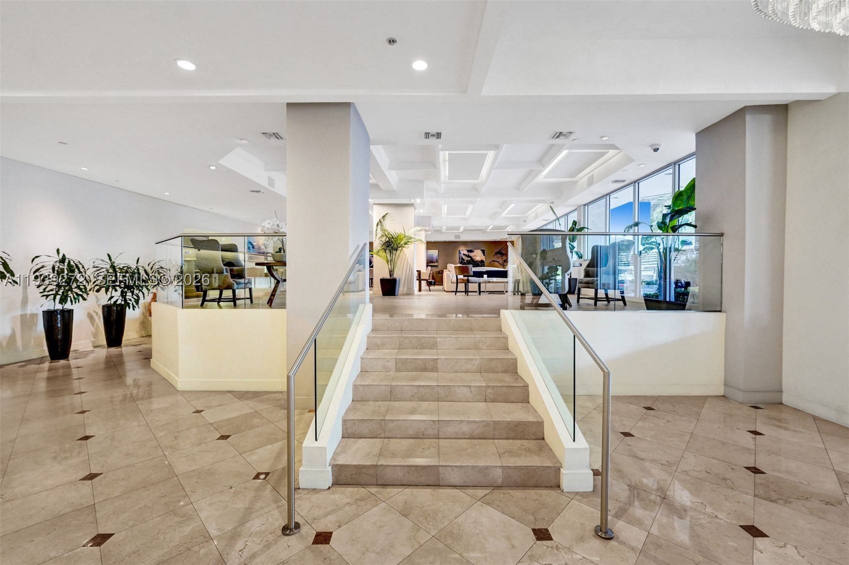 THE DECOPLAGE CONDO - Residential