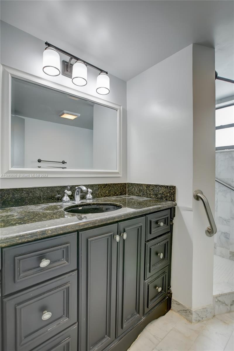 BRITANNIA AT QUADOMAIN CO - Residential