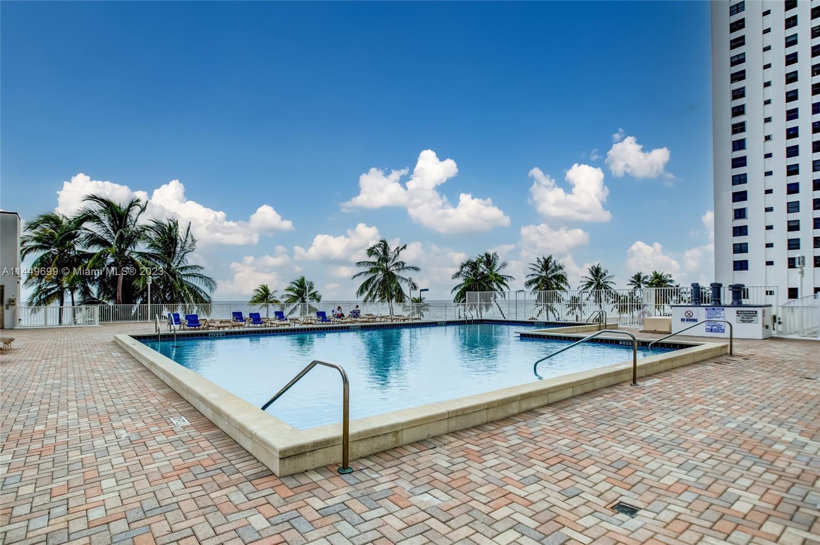 BRITANNIA AT QUADOMAIN CO - Residential