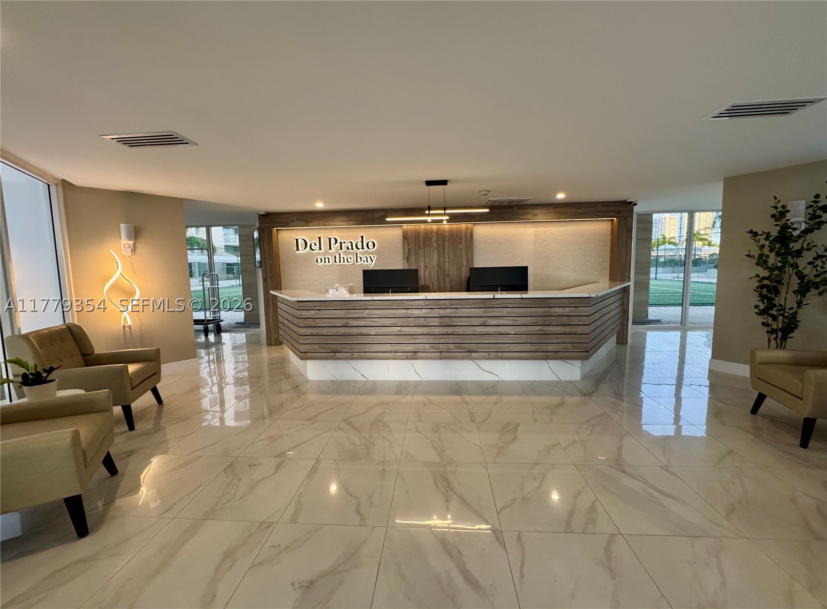 DEL PRADO MARINA - Residential