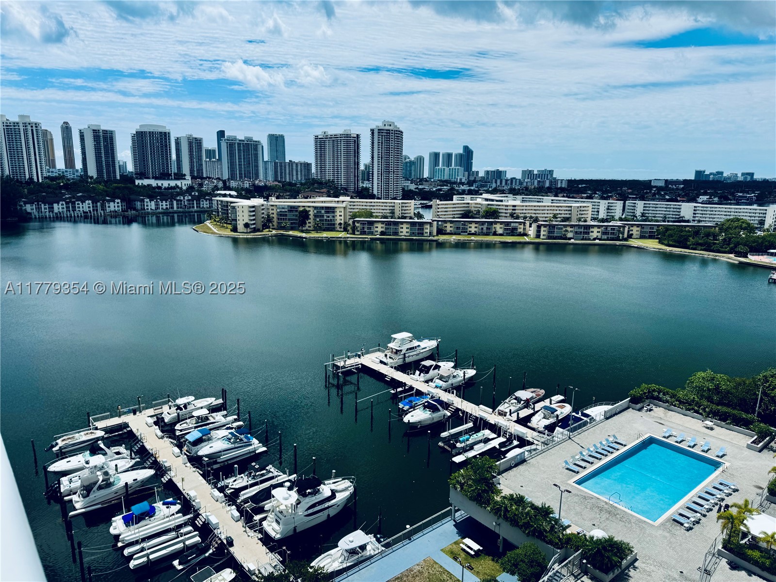 DEL PRADO MARINA - Residential
