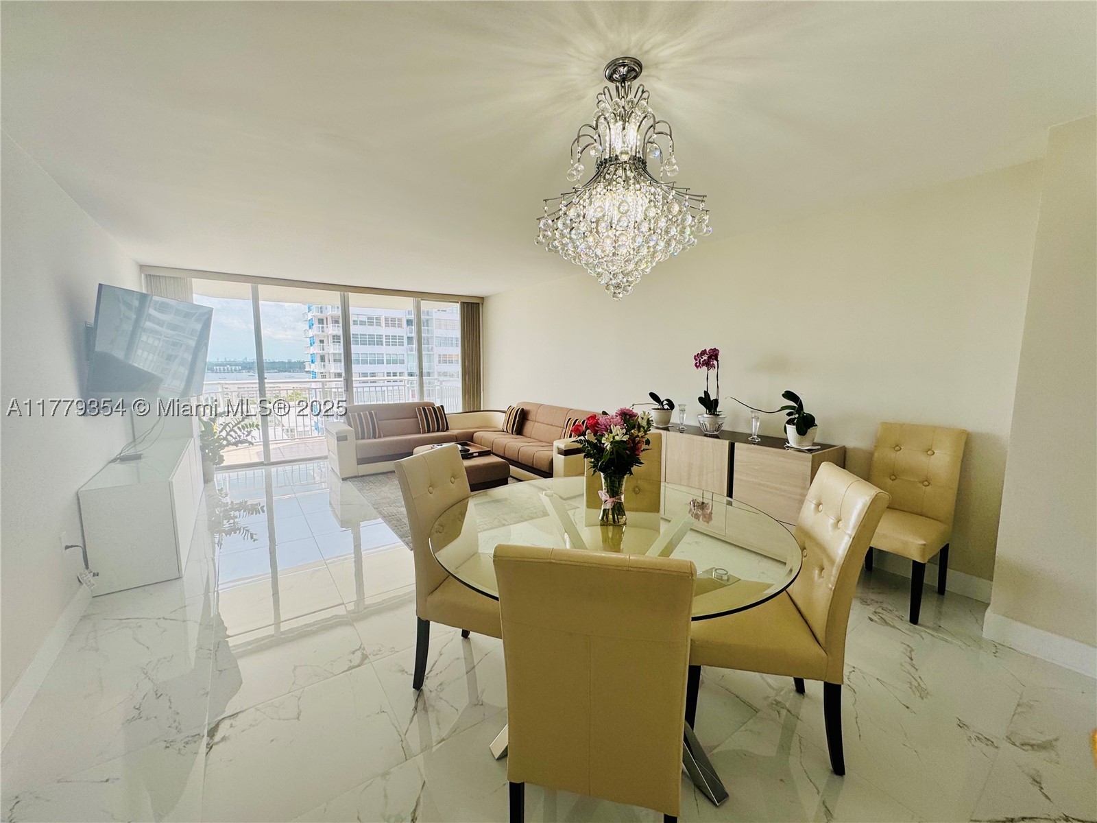 DEL PRADO MARINA - Residential