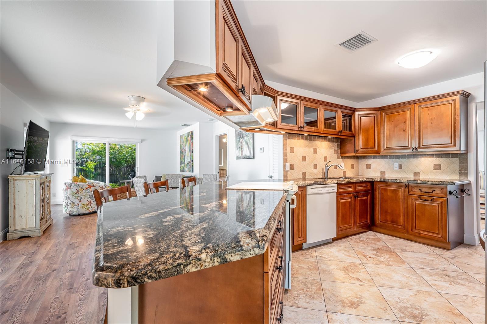 AVALON GARDEN ESTATES 1ST - Residential