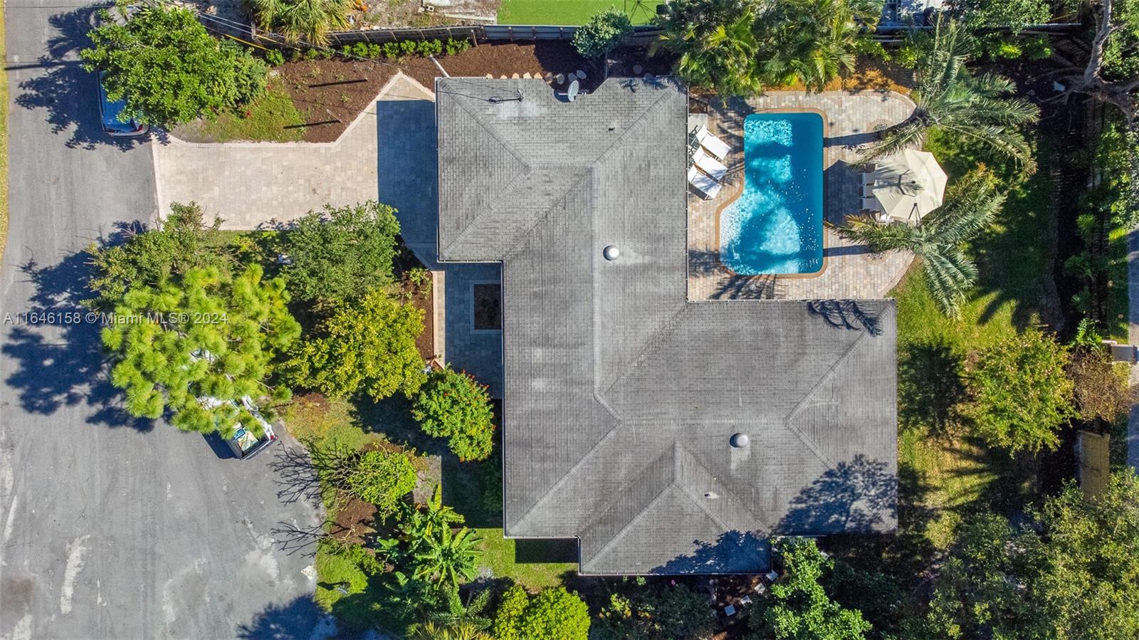 AVALON GARDEN ESTATES 1ST - Residential