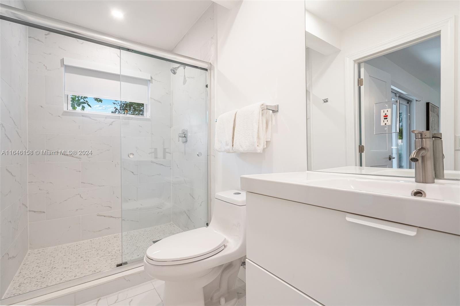 AVALON GARDEN ESTATES 1ST - Residential