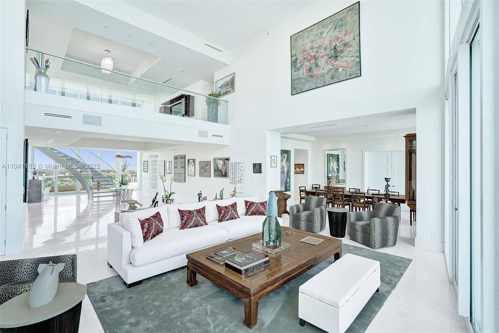 SANTA MARIA CONDO - Residential