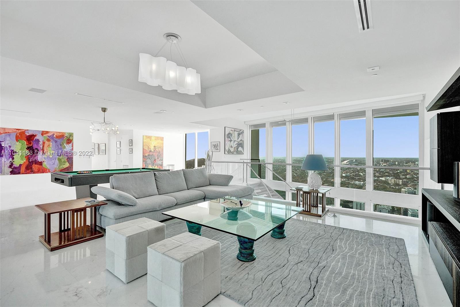 SANTA MARIA CONDO - Residential