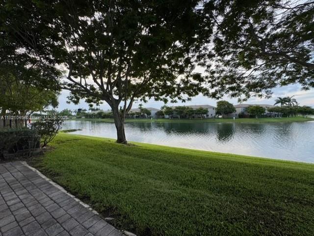 THE SHORES CONDO NO 1 - Residential