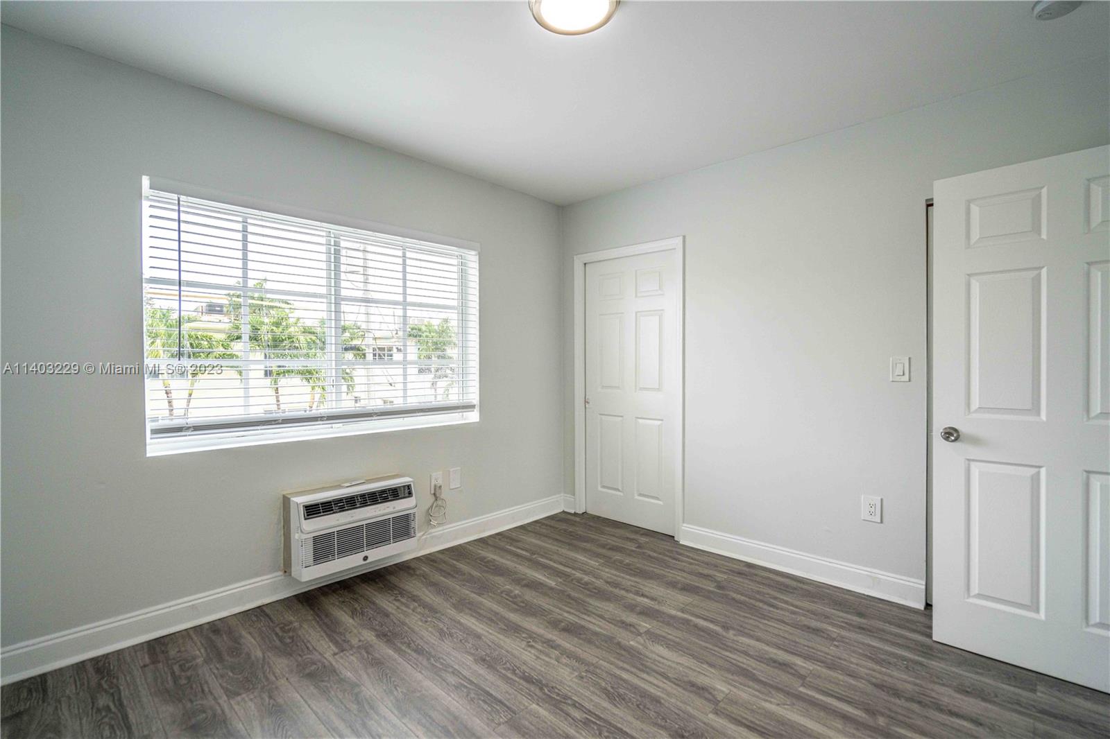 BEACH BAY SUB - Residential Lease