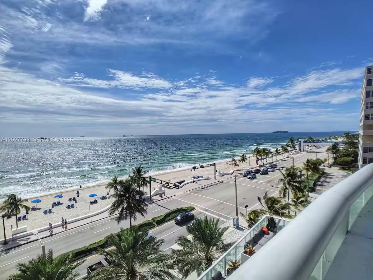FORT LAUDERDALE RESIDENCE - Residential