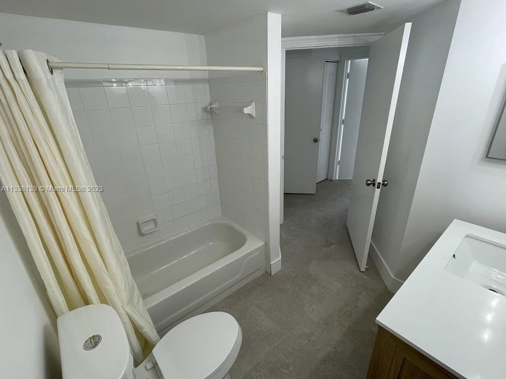 PINEHURST CLUB CONDO - Residential Lease