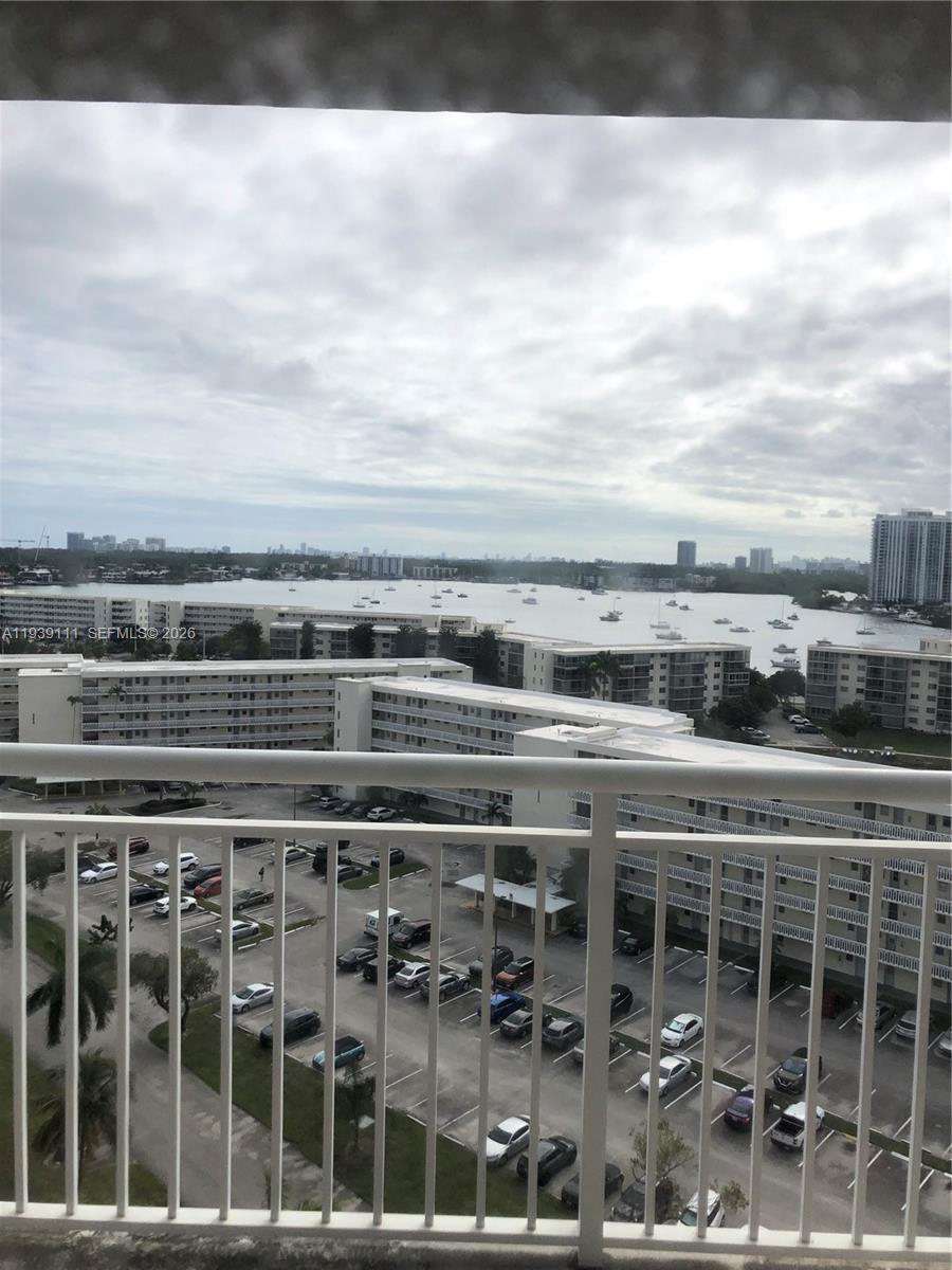 DEL PRADO MARINA - Residential