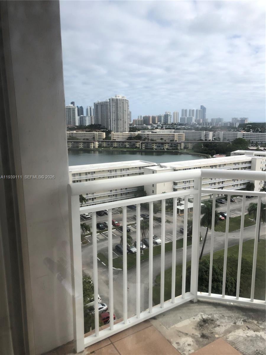 NEEDS WORK, BUT TREMENDOUS POTENTIAL. UNBEATABLE LOCATION. Walk to stores, restaurants, banks, MINUTES TO THE BEACH, AVENTURA MALL, SHORT RIDE TO AIRPORTS,  FREEBE CAR SERVICE available to anywhere in Aventura. Buy now WHEN ALL PROJECTS NOW EXISTING ARE COMPLETED, PRICES WILL INCREASE. Amenities include, 2 pools, Tennis, New Gym, Beauty Shop, Restaurant/mini mart, social activities, minutes to beach, and Aventura Mall, and more.