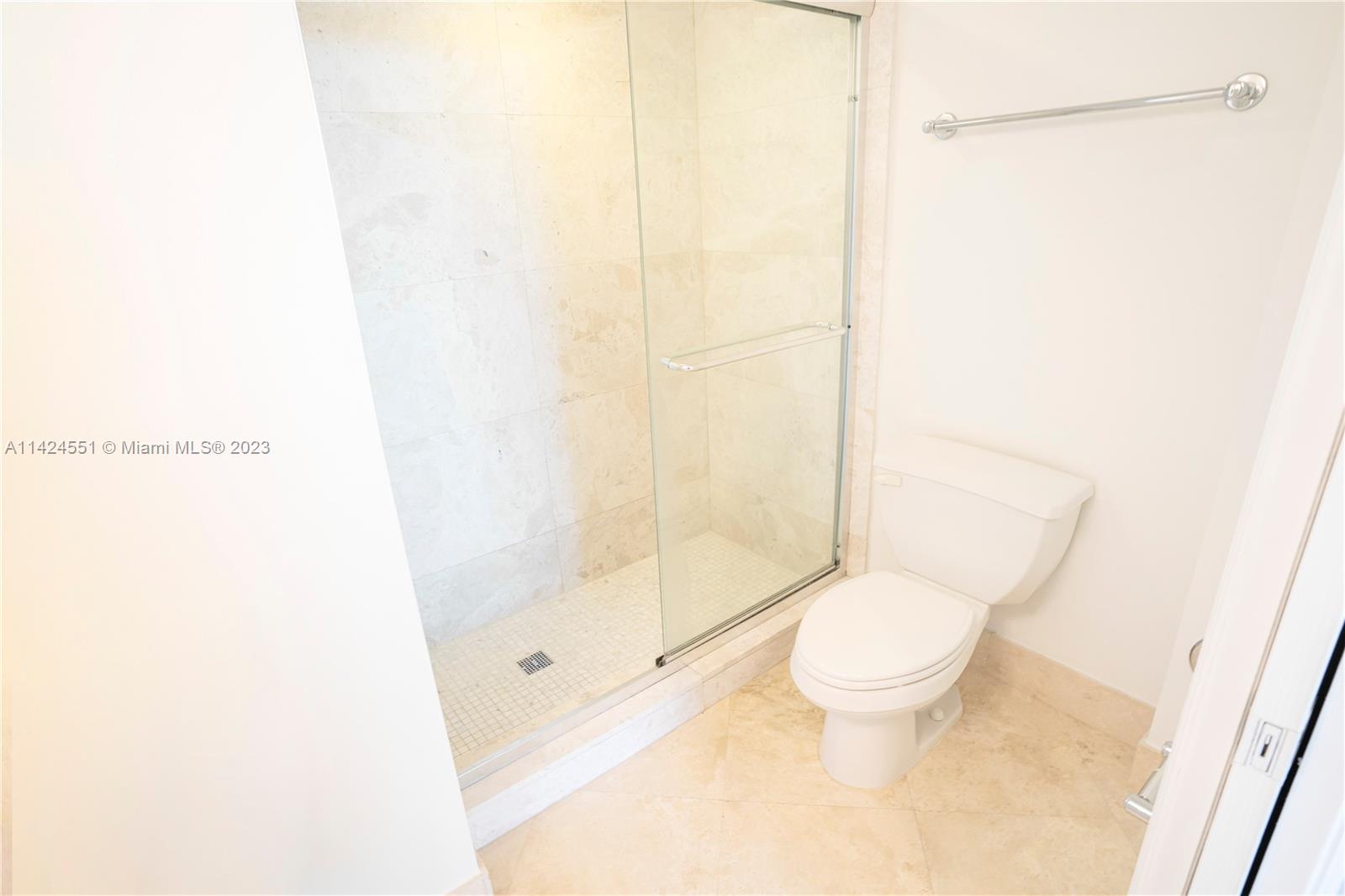 YACHT CLUB AT PORTOFINO C - Residential Lease