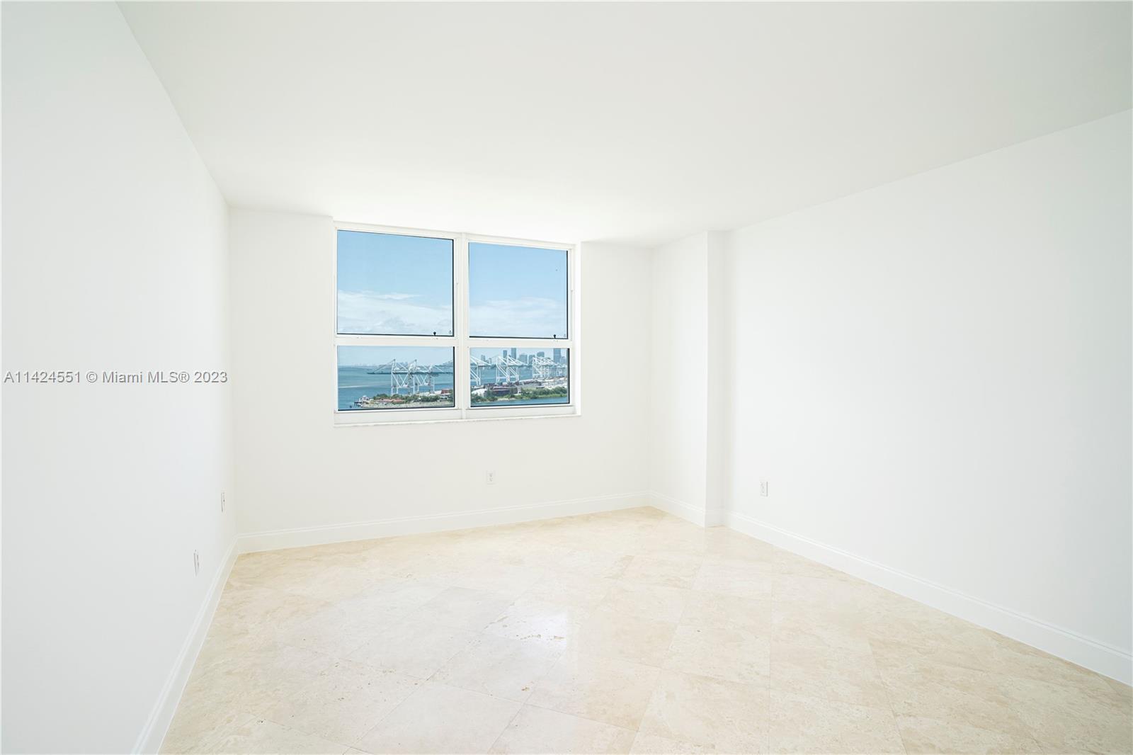YACHT CLUB AT PORTOFINO C - Residential Lease