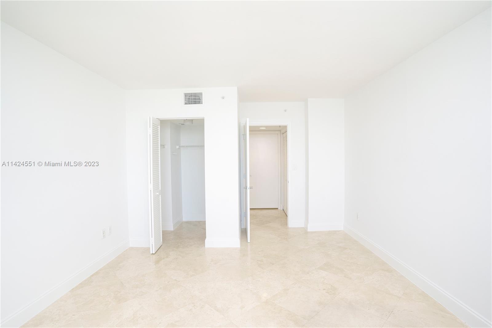 YACHT CLUB AT PORTOFINO C - Residential Lease