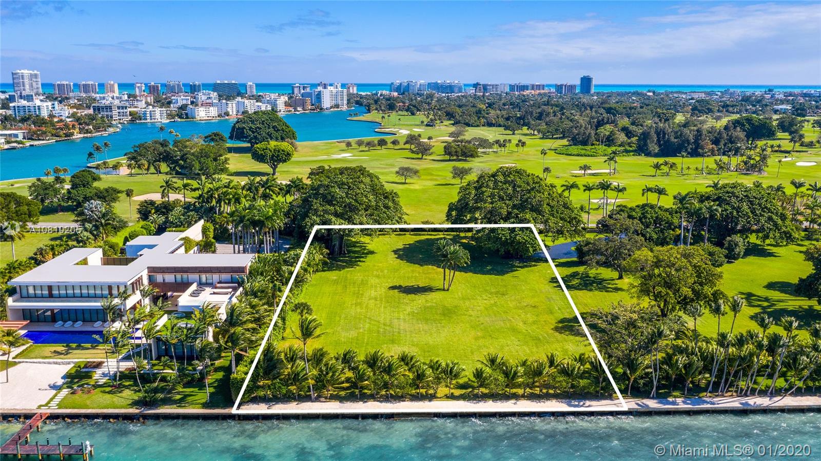 INDIAN CREEK GOLF CLUB IS - Land