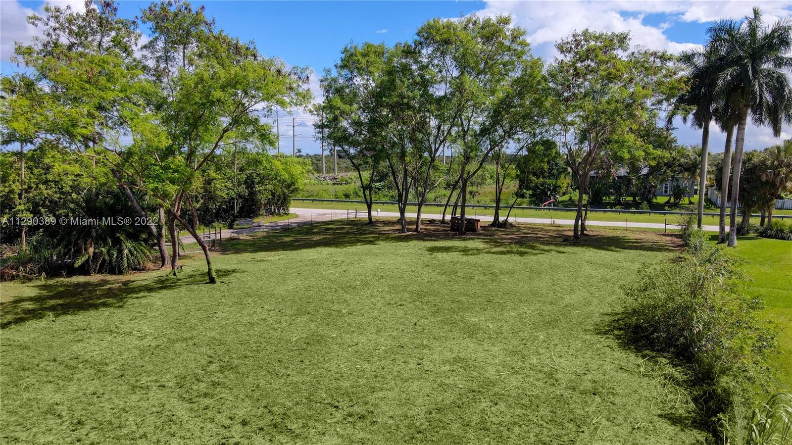 FLA FRUIT LANDS CO SUB NO - Land