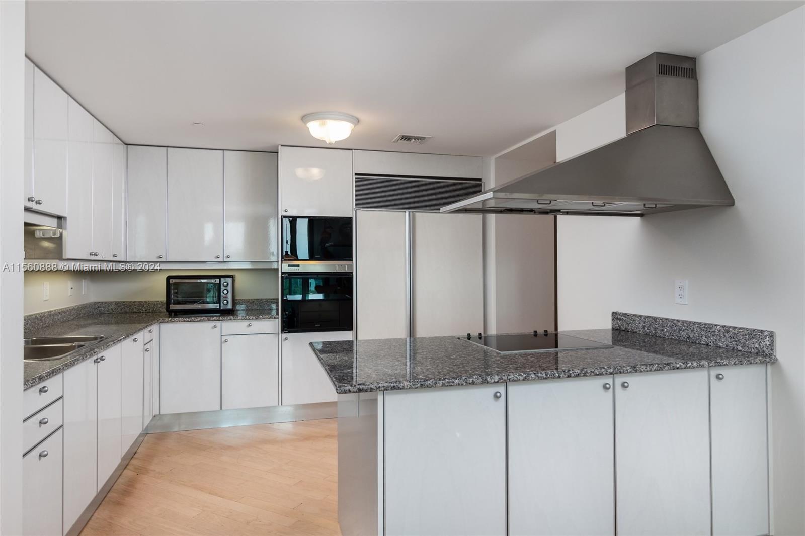 SANTA MARIA CONDO - Residential Lease