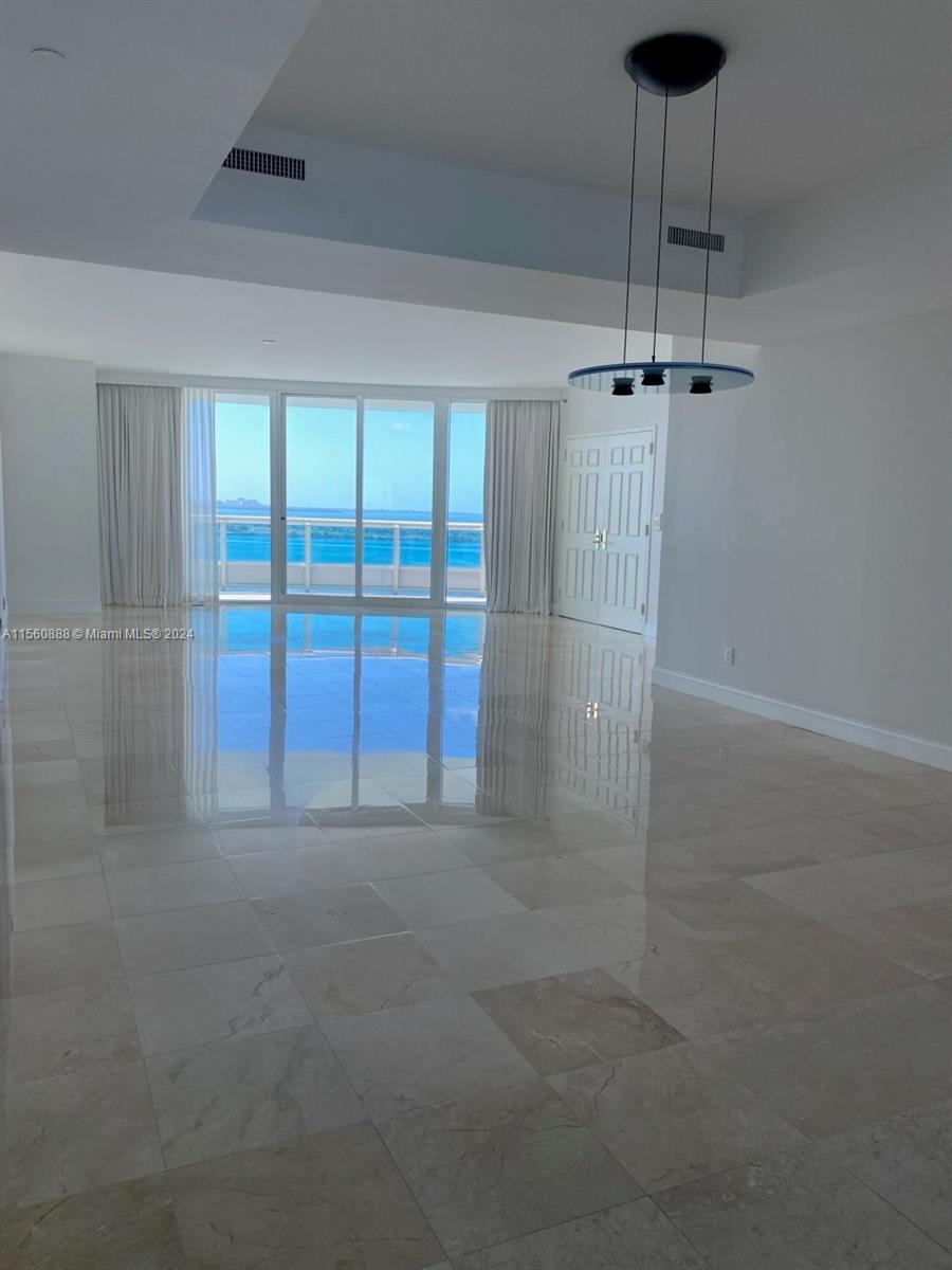 SANTA MARIA CONDO - Residential Lease