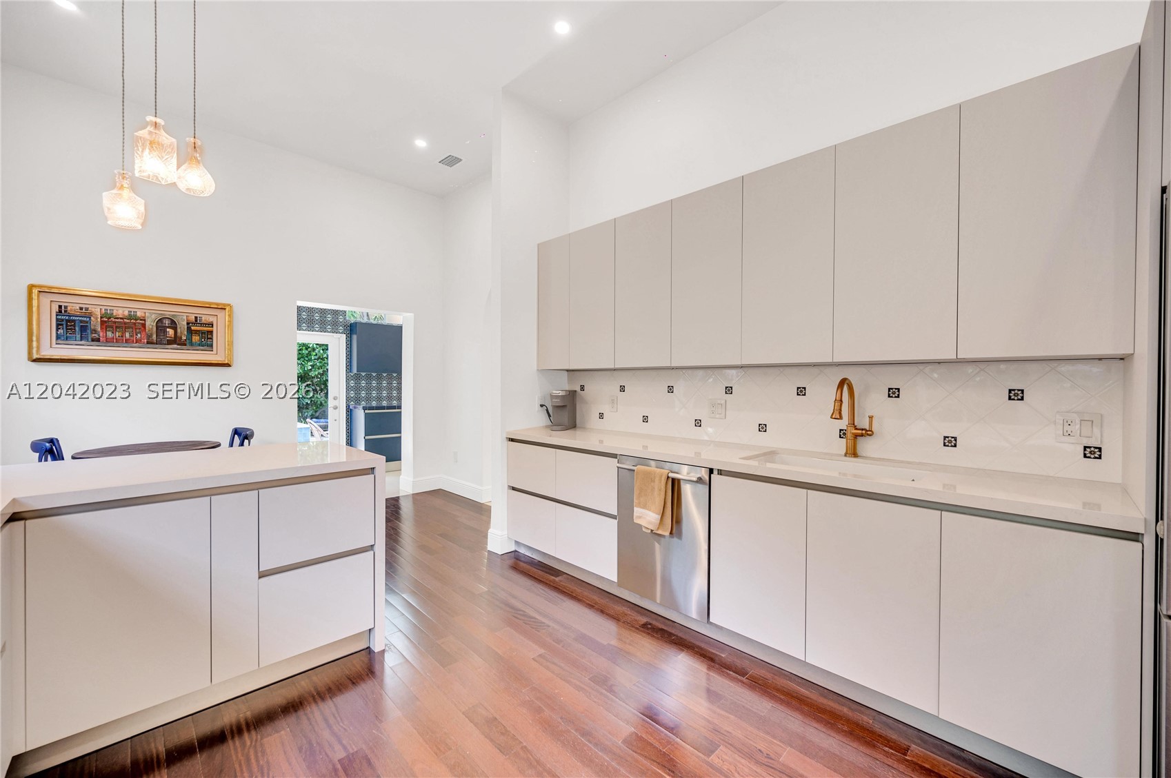 BILTMORE SUB - Residential Lease