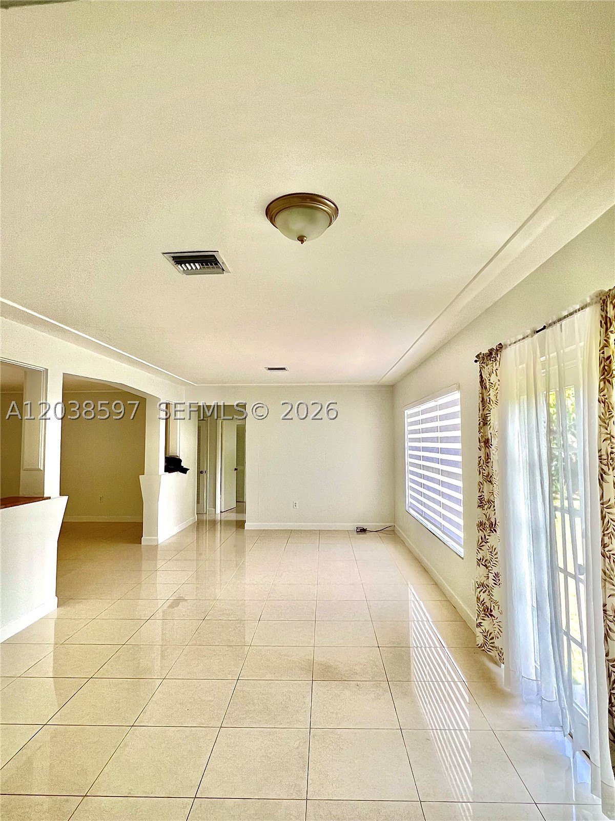 CORAL GABLES RIV SEC 6 - Residential Lease