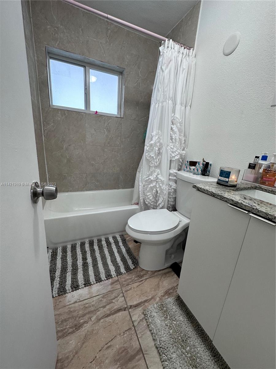 CRAVATTS ALLAPATTAH HOMES - Residential Lease