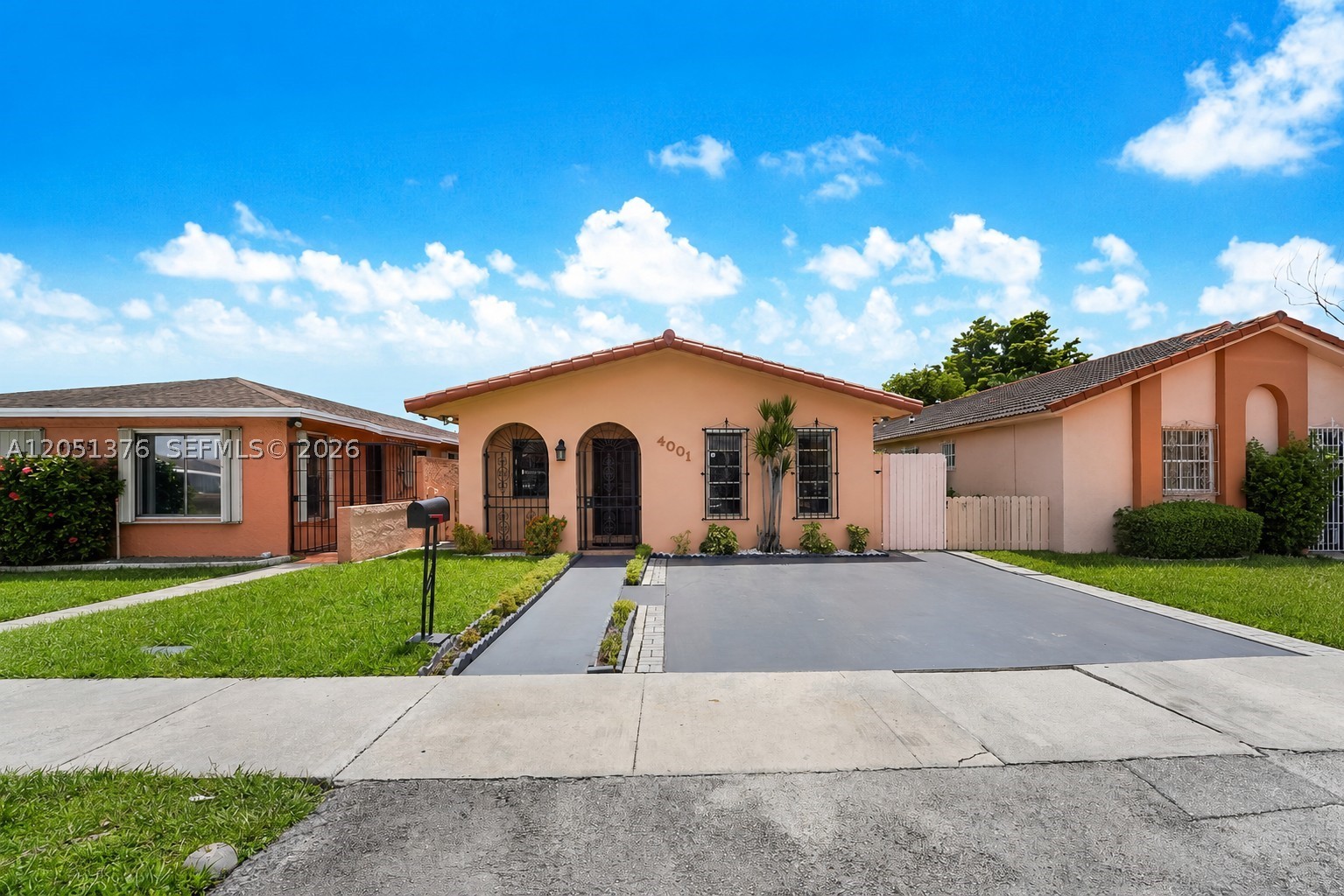MANGO HILL REPLAT - Residential