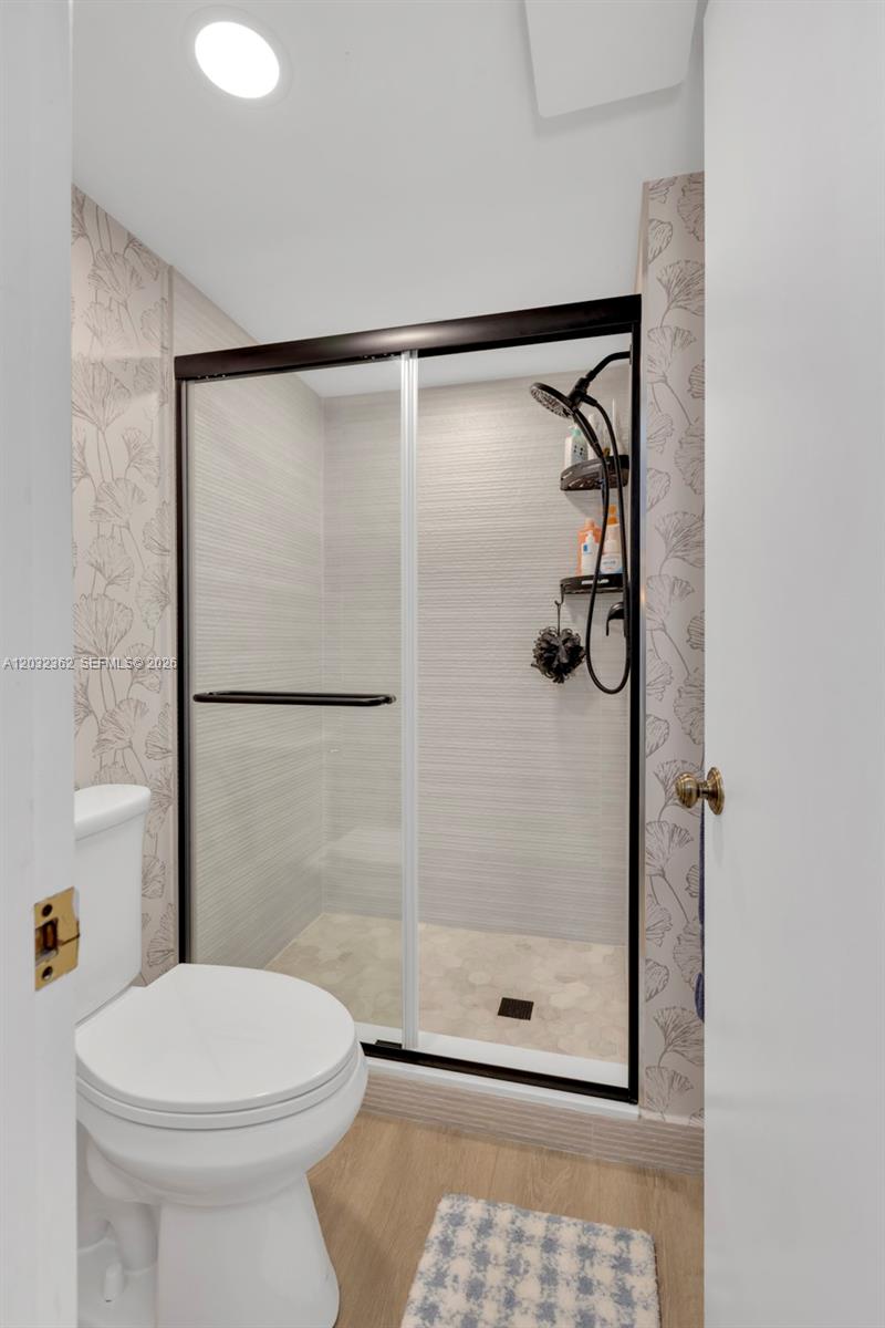 MEADOWRIDGE EAST CONDO - Residential