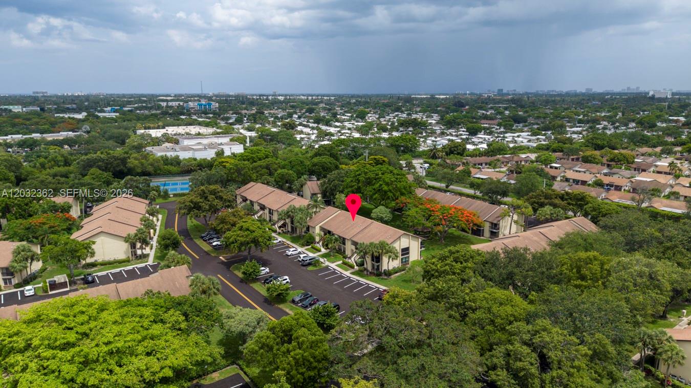 MEADOWRIDGE EAST CONDO - Residential