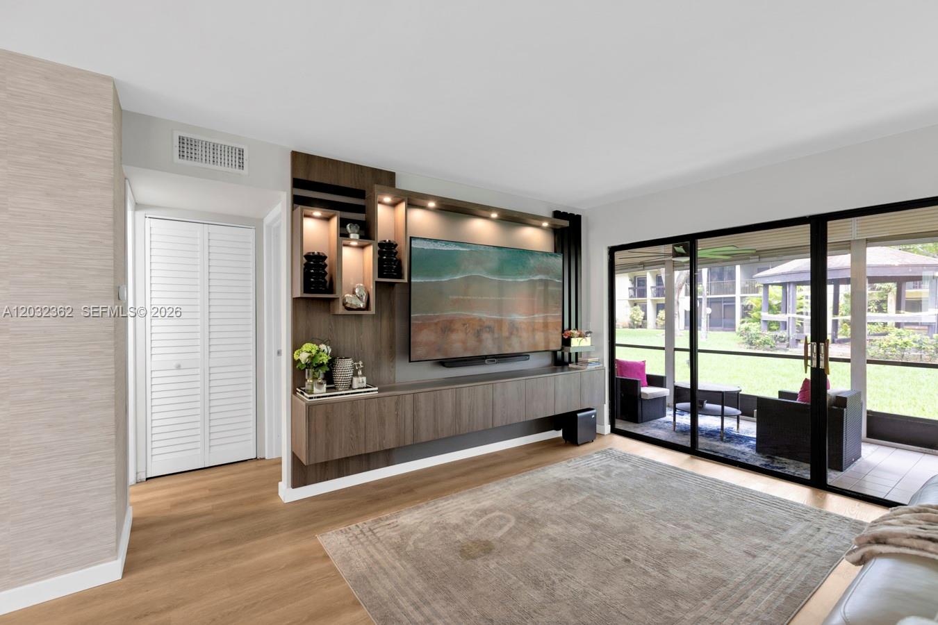 MEADOWRIDGE EAST CONDO - Residential