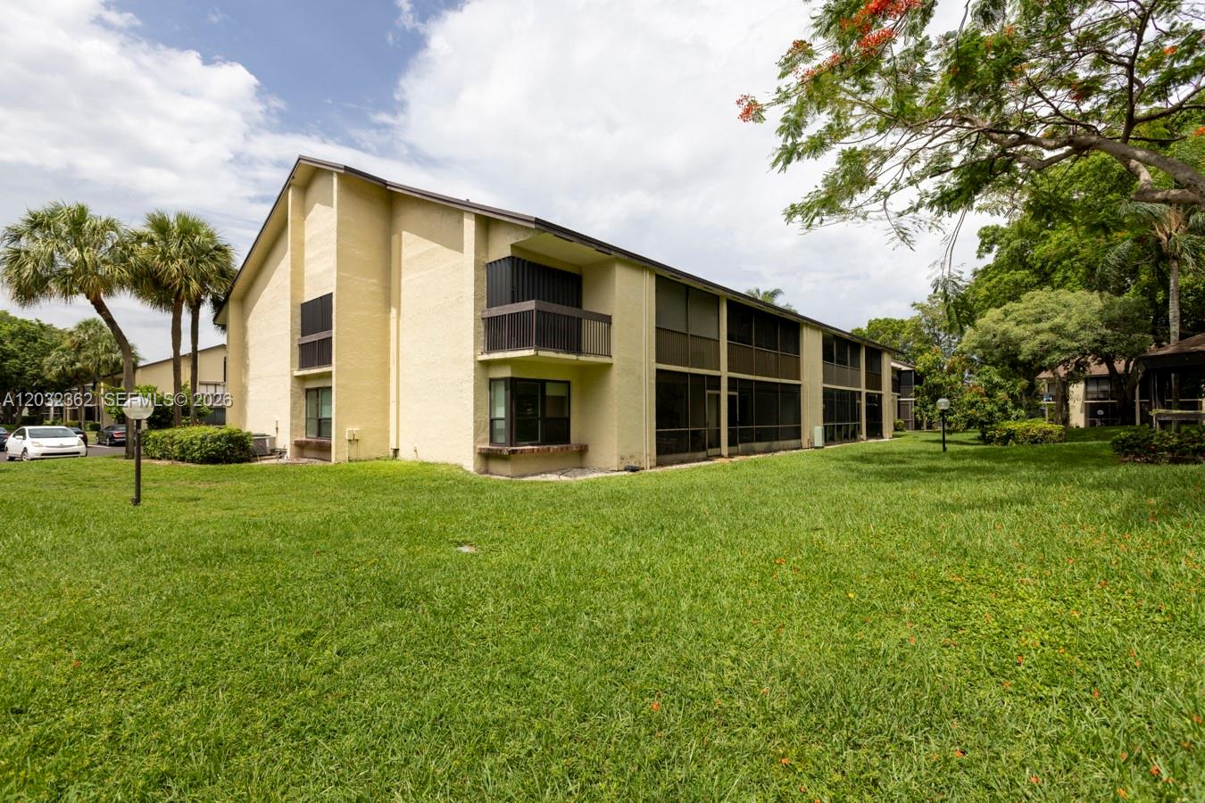 MEADOWRIDGE EAST CONDO - Residential