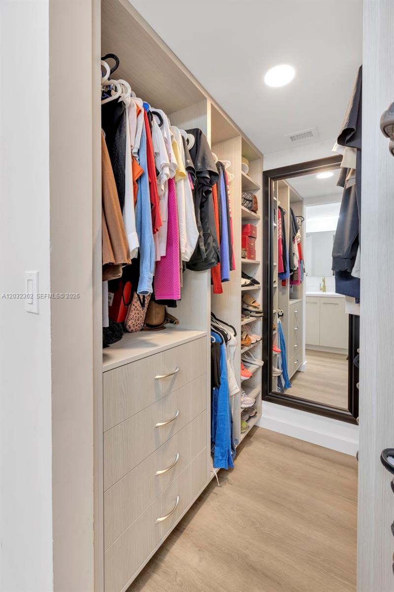 MEADOWRIDGE EAST CONDO - Residential