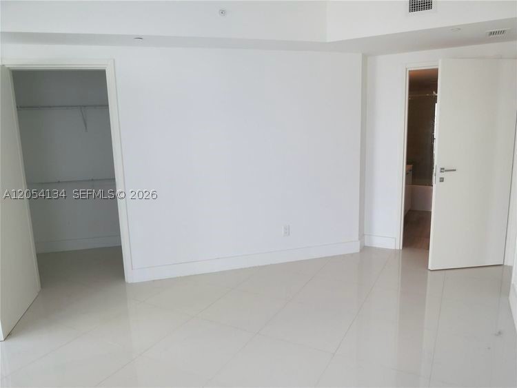BRICKELLHOUSE CONDO - Residential Lease