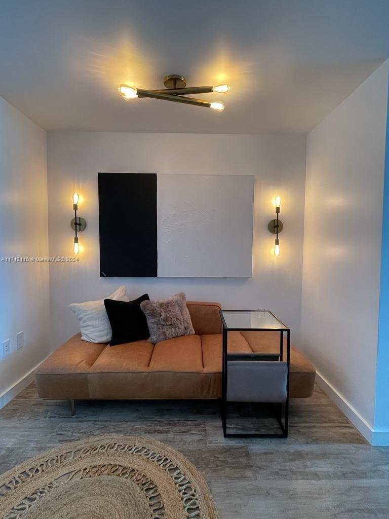 PARAISO BAY CONDO - Residential