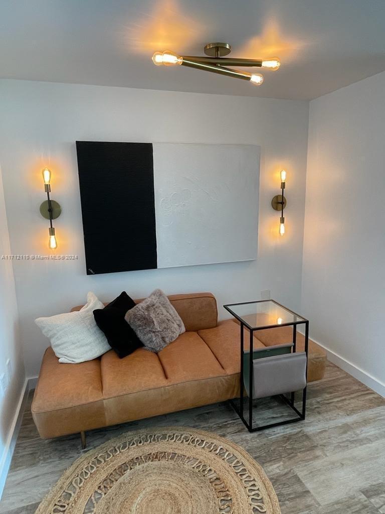 PARAISO BAY CONDO - Residential