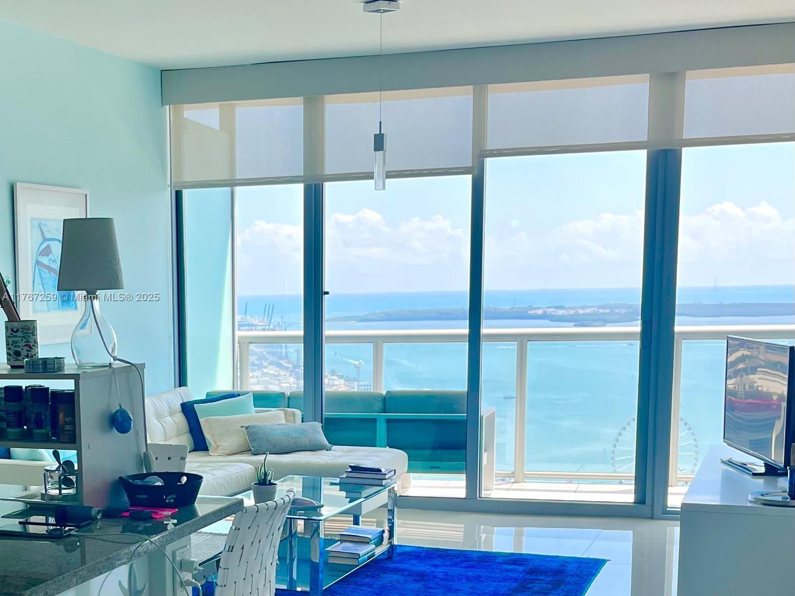 MARINABLUE CONDO - Residential