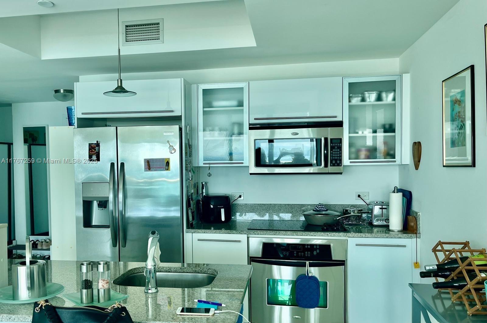 MARINABLUE CONDO - Residential