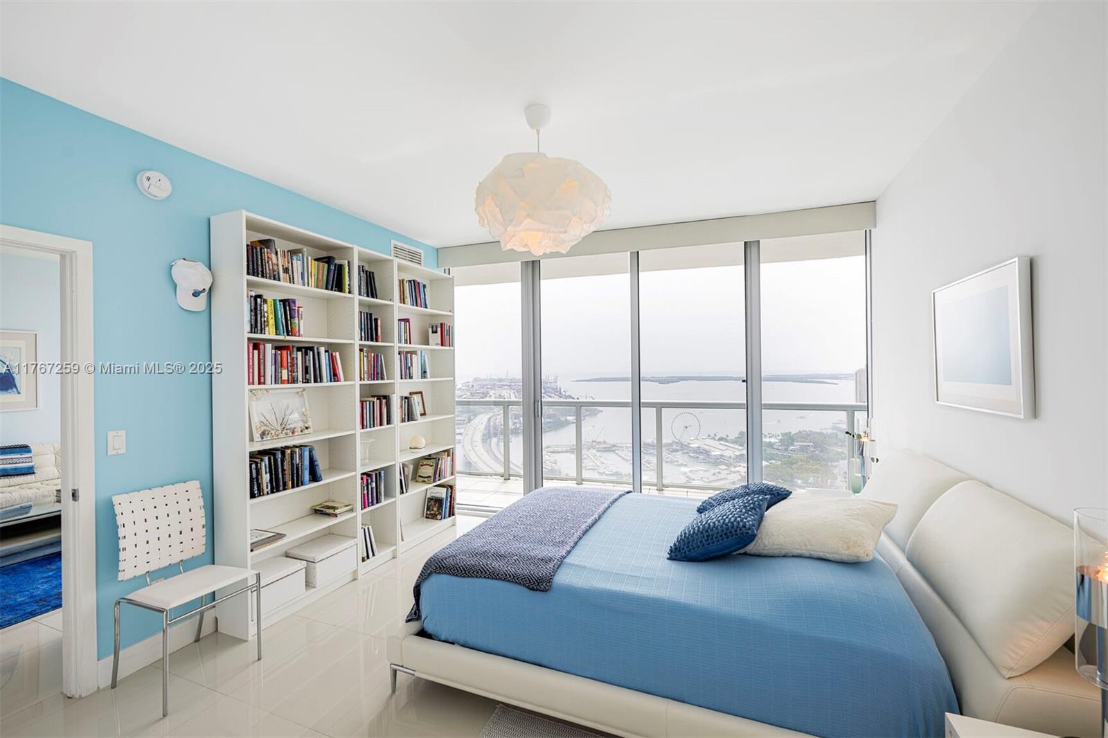 MARINABLUE CONDO - Residential